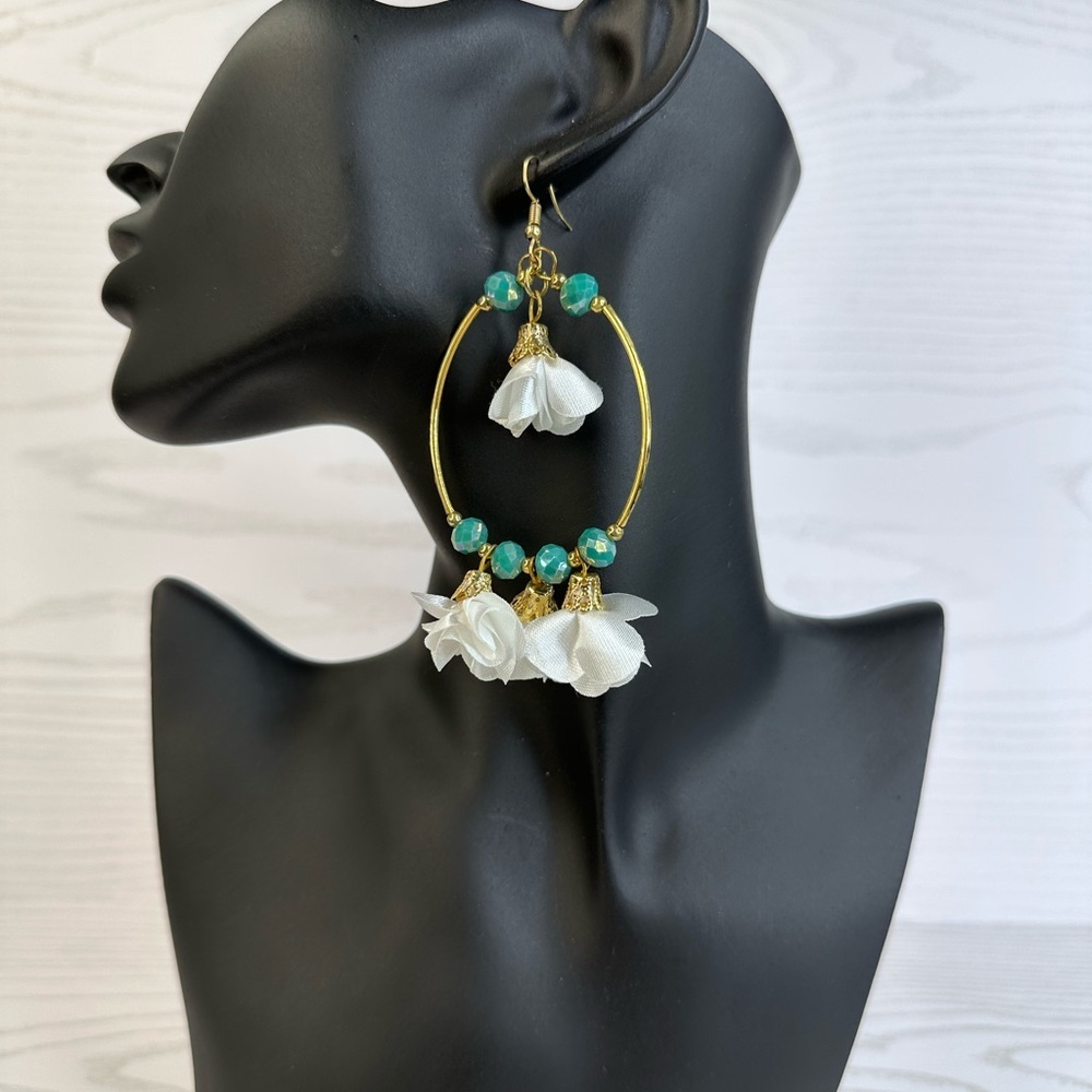 NEW hand made Elegant Gold White and blue Floral Hoop Earrings 14k gold platted